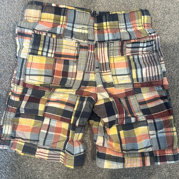 Gymboree 4T drawstring elastic waist shorts. - Picture 3 of 5